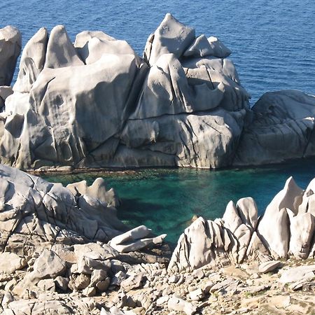 Hotel San Trano Luogosanto Dış mekan fotoğraf