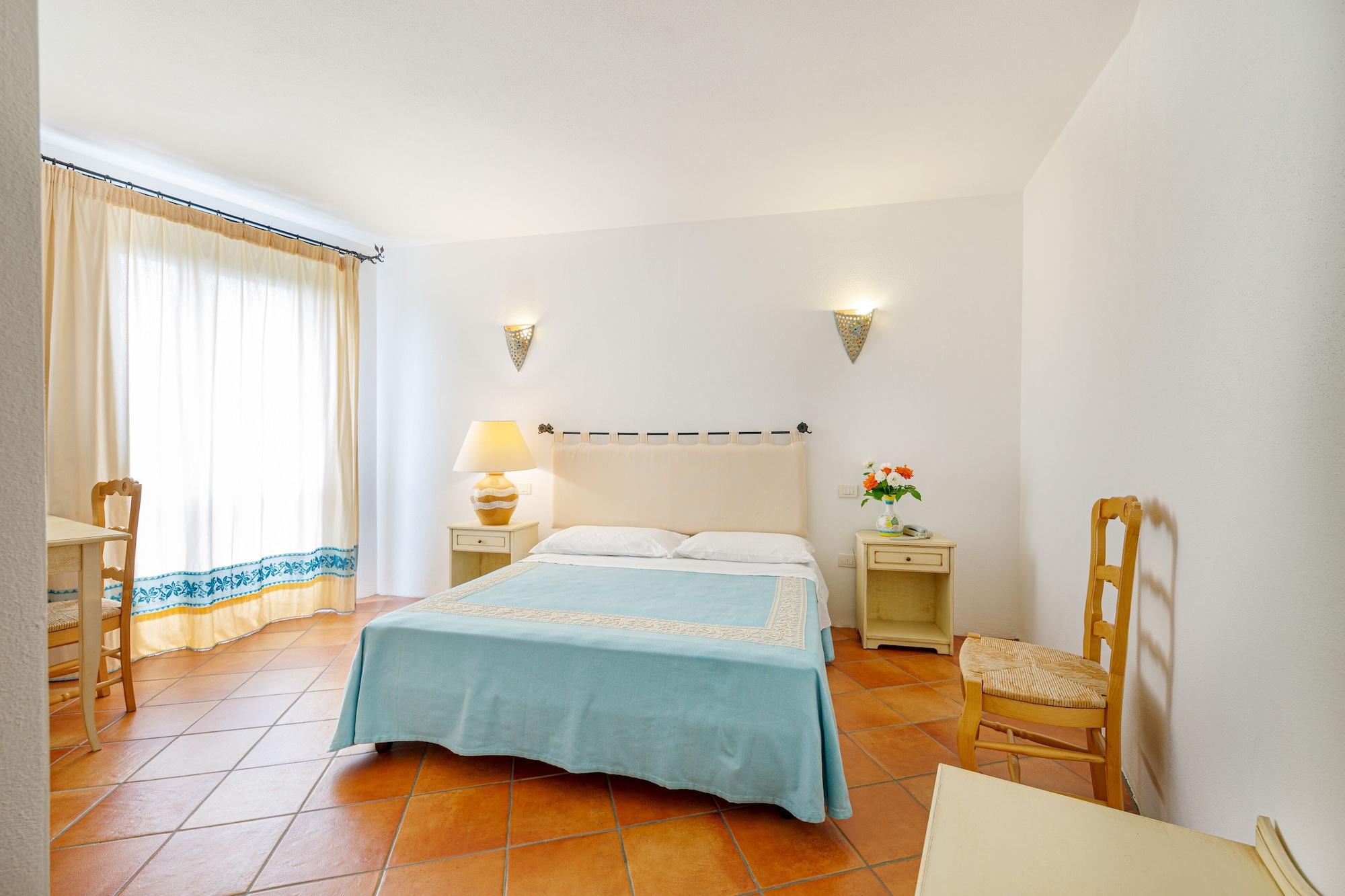 Hotel San Trano Luogosanto Dış mekan fotoğraf