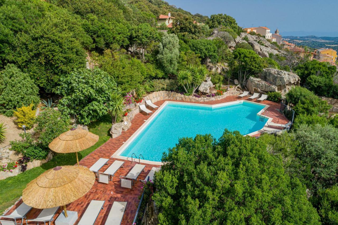 Hotel San Trano Luogosanto Dış mekan fotoğraf