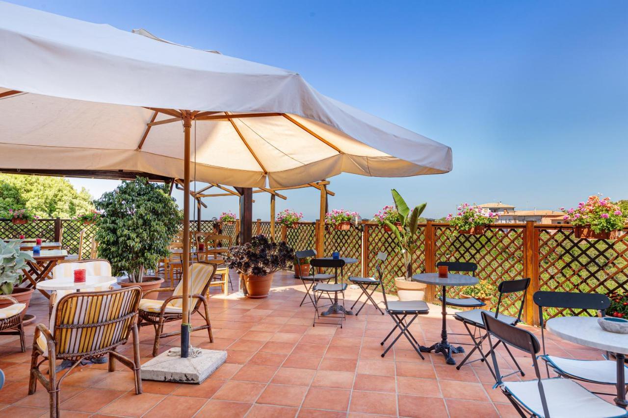 Hotel San Trano Luogosanto Dış mekan fotoğraf